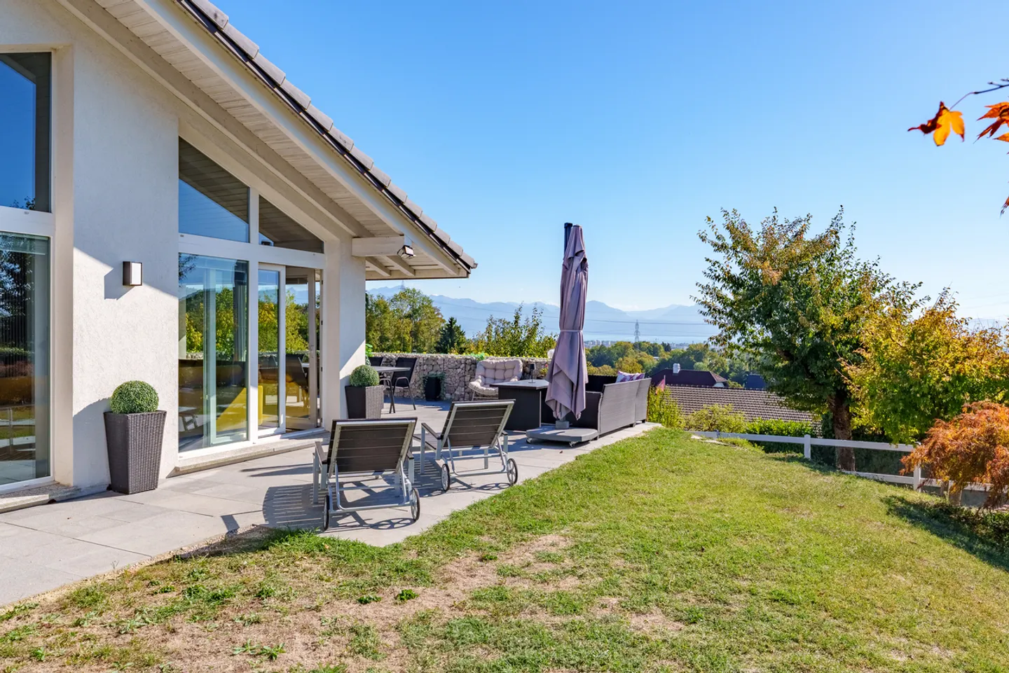 Stupenda Villa con Vista Lago - Foto 4 di 12