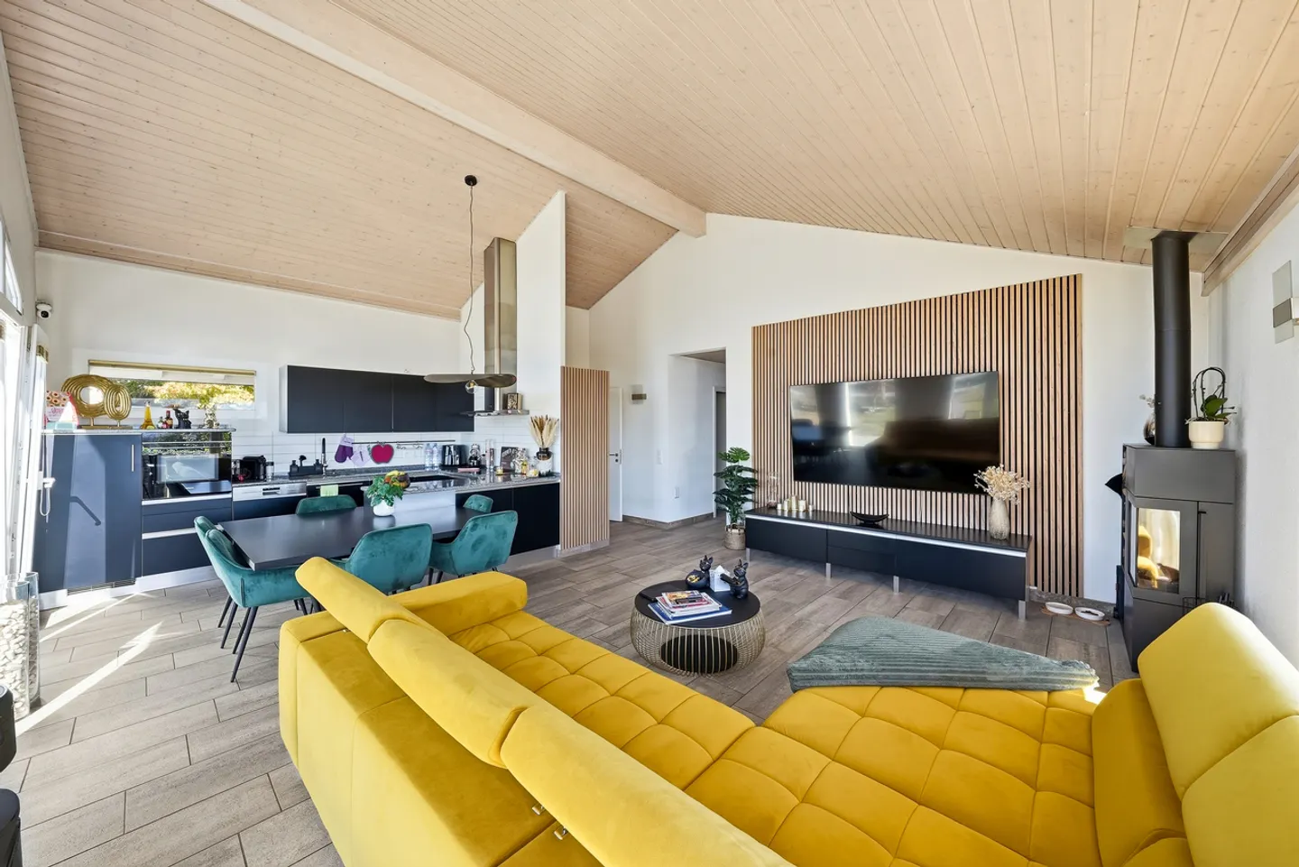 Stupenda Villa con Vista Lago - Foto 6 di 12