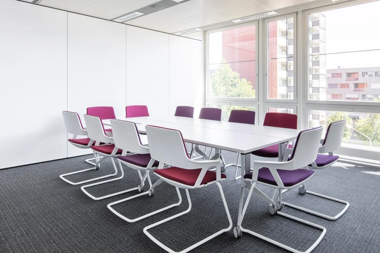 Bureau privé pour trois personnes à Regus Baarerstrasse - Photo 9 sur 9