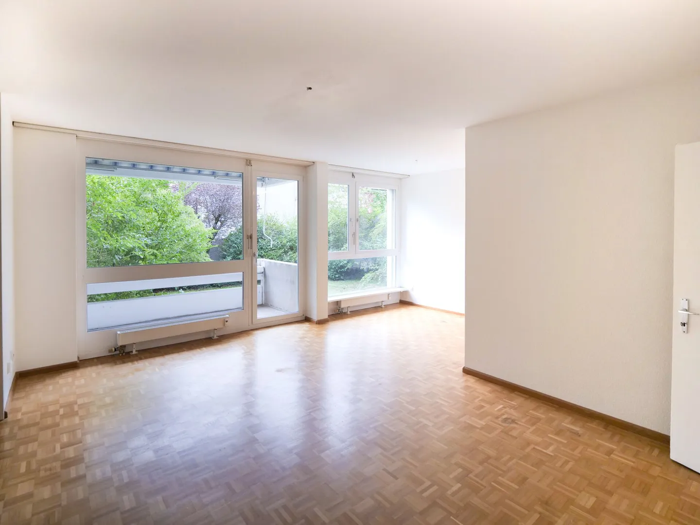 Grosszügige 4.5- Zimmerwohnung an der Langen Erle - Foto 2 von 10