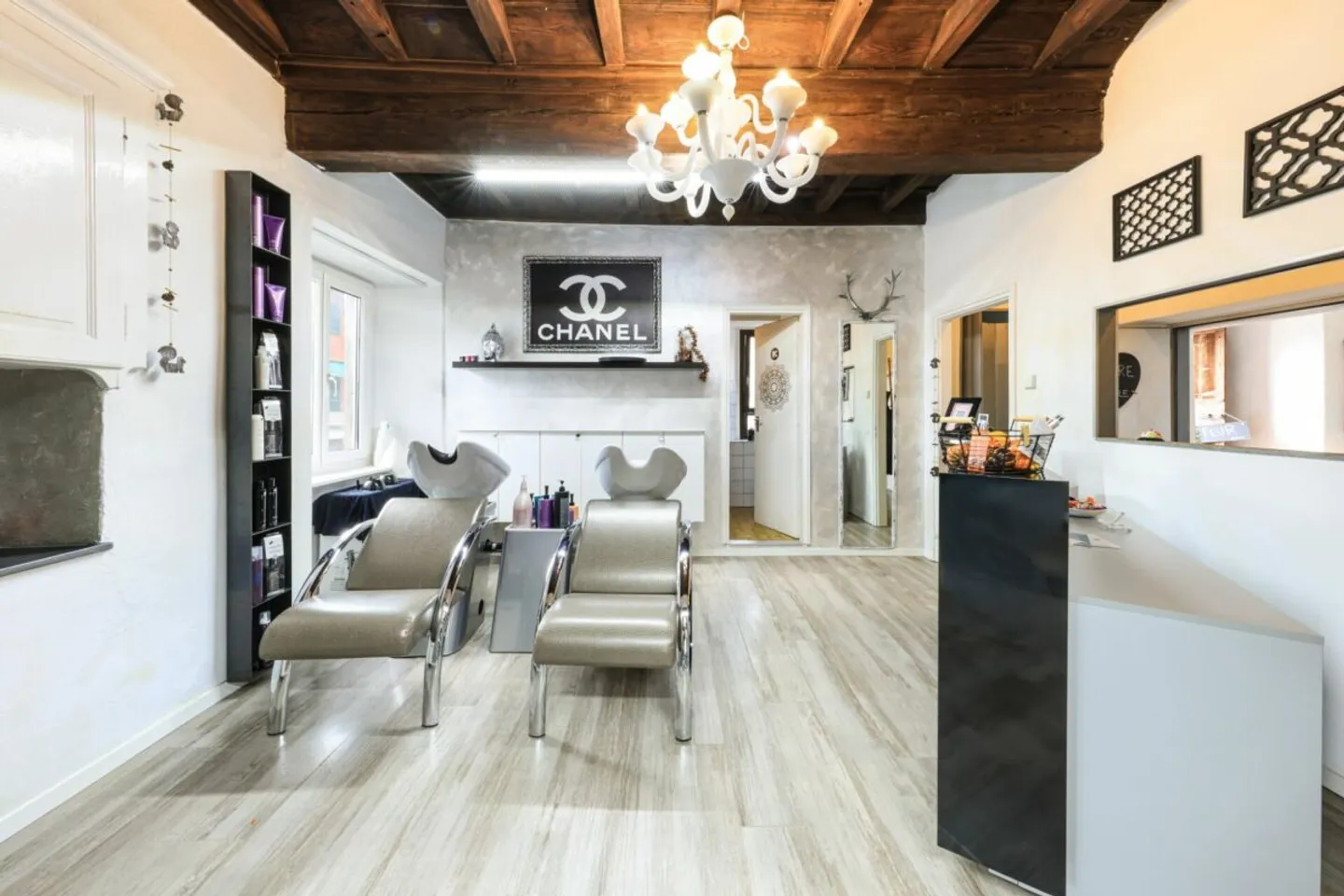 ASCONA - Historical Residential and Commercial Building - Photo 9 of 18