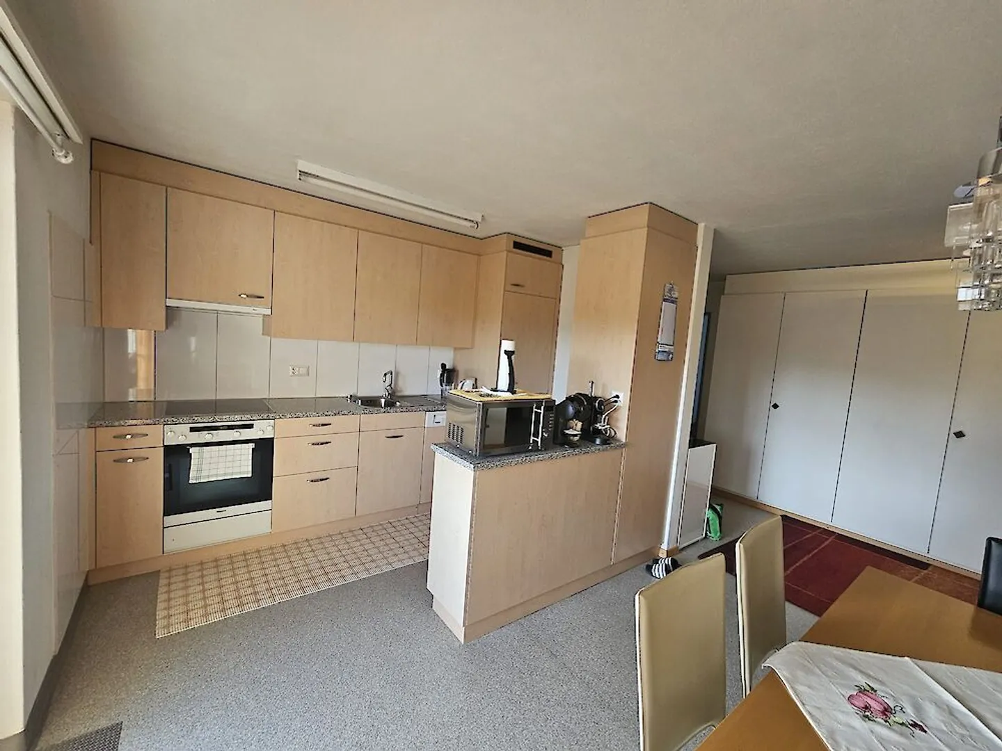 Charmante Wohnung mit Aussicht - Foto 3 von 12