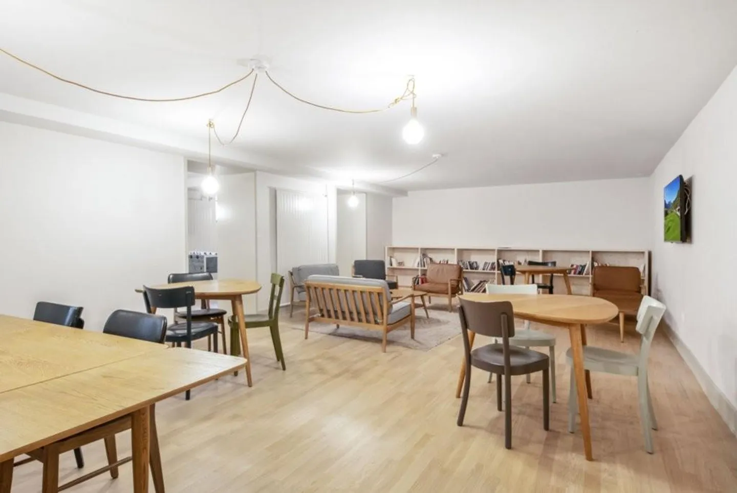 Rent without deposit - Furnished rooms in the Charmilles district - Photo 2 of 8
