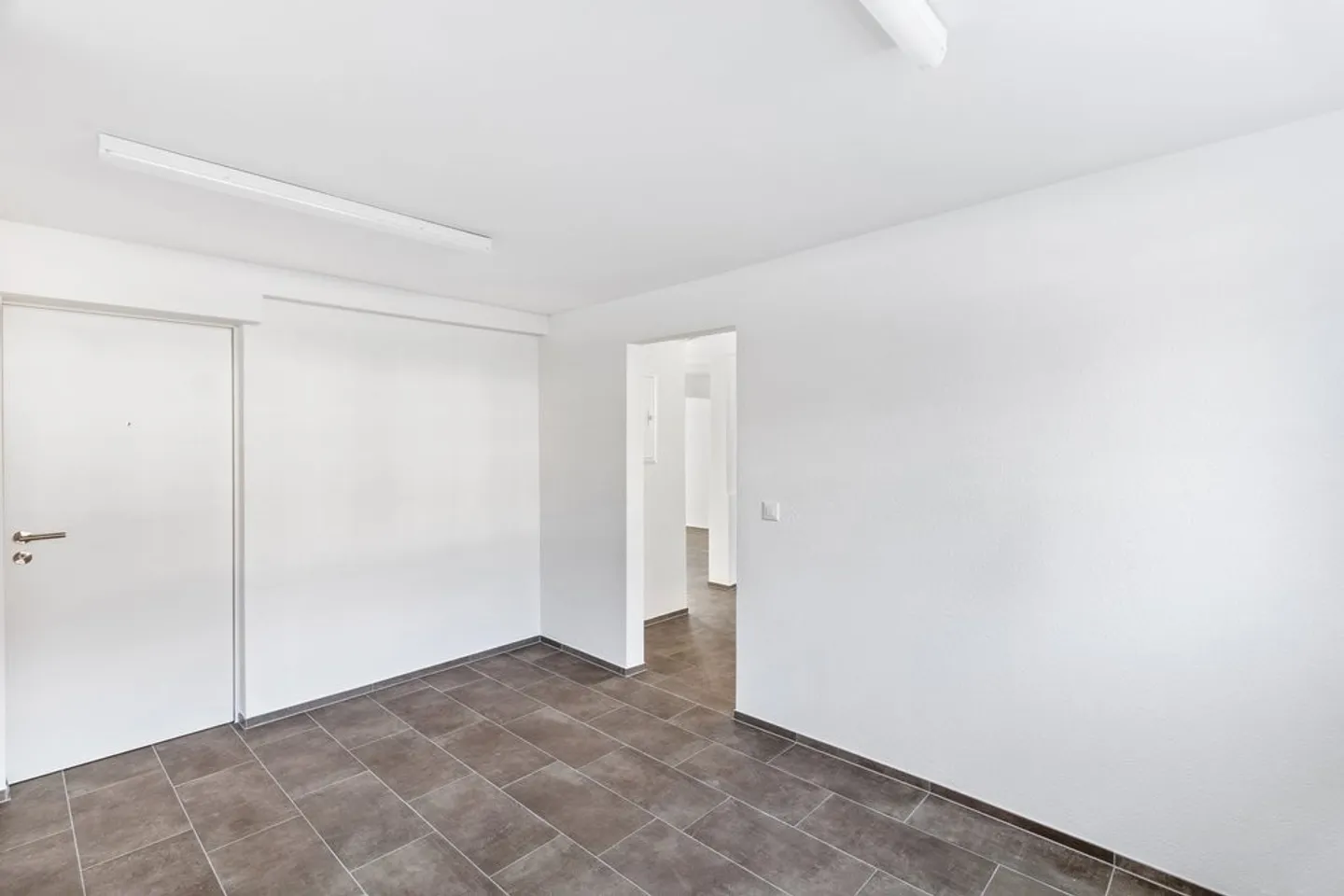 Espace de bureau rénové à Selzach - Photo 3 sur 10