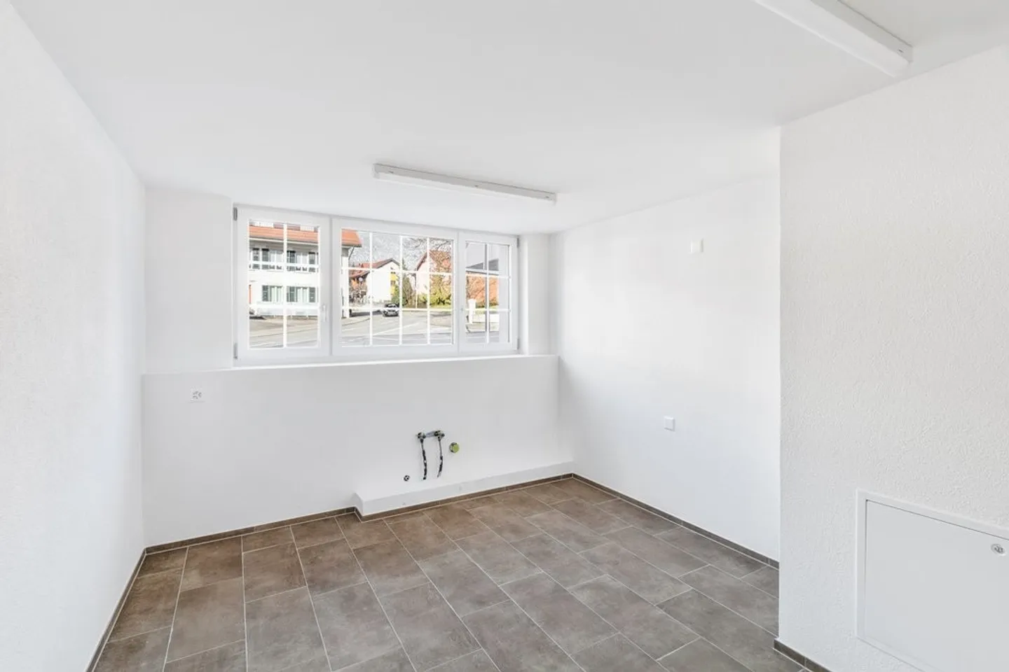 Espace de bureau rénové à Selzach - Photo 9 sur 10