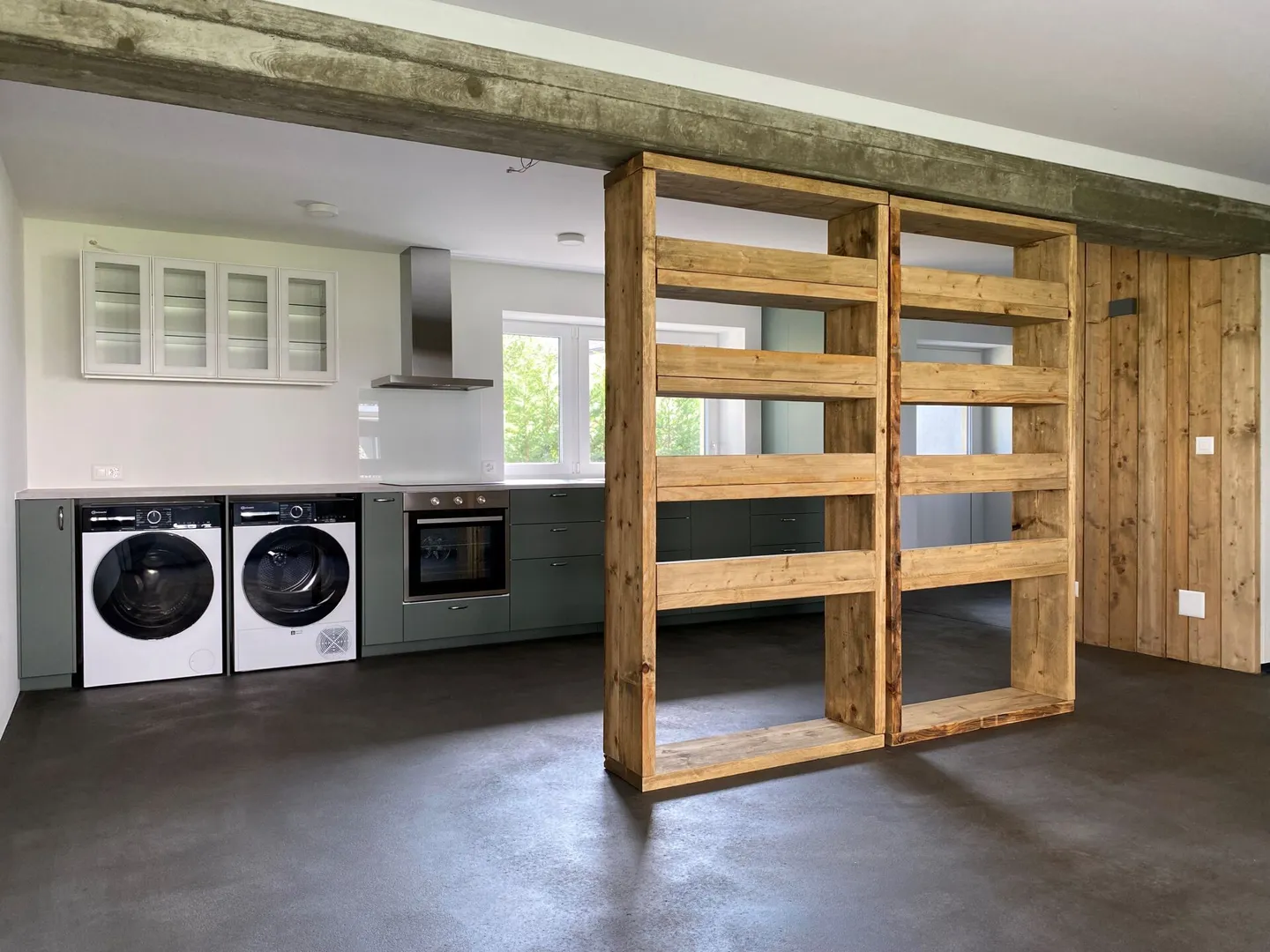Vivere moderno ad Aegerten - studio nuovo con posto auto e area giardino - Foto 1 di 10