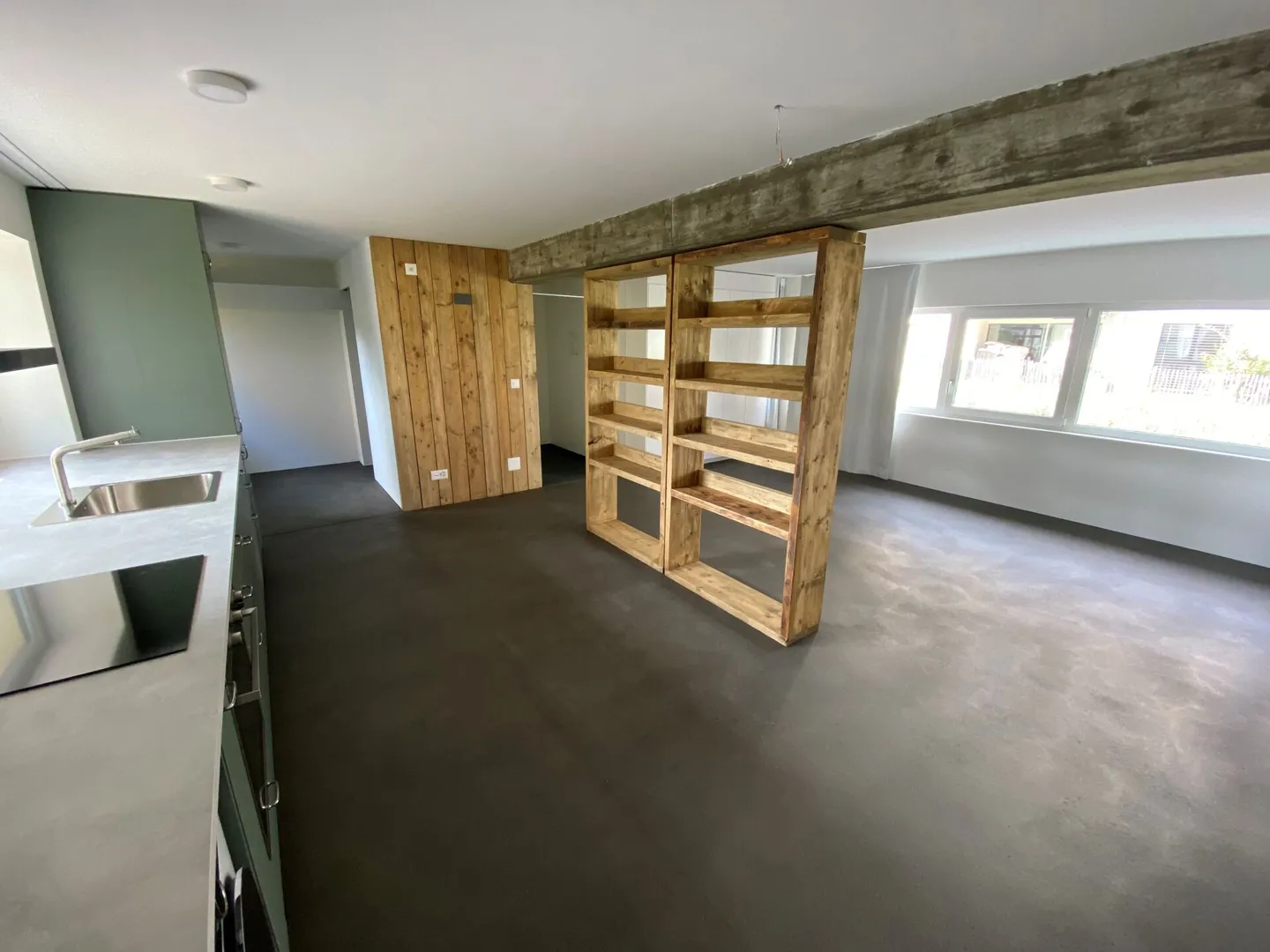 Vivere moderno ad Aegerten - studio nuovo con posto auto e area giardino - Foto 2 di 10