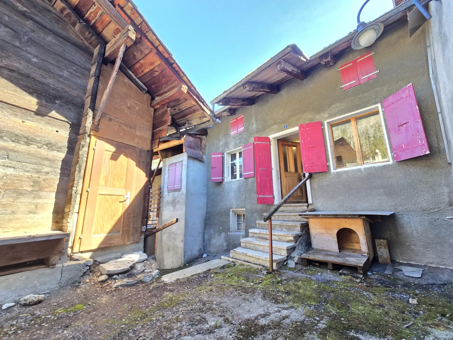 Maison de caractère à rénover - Photo 7 sur 11