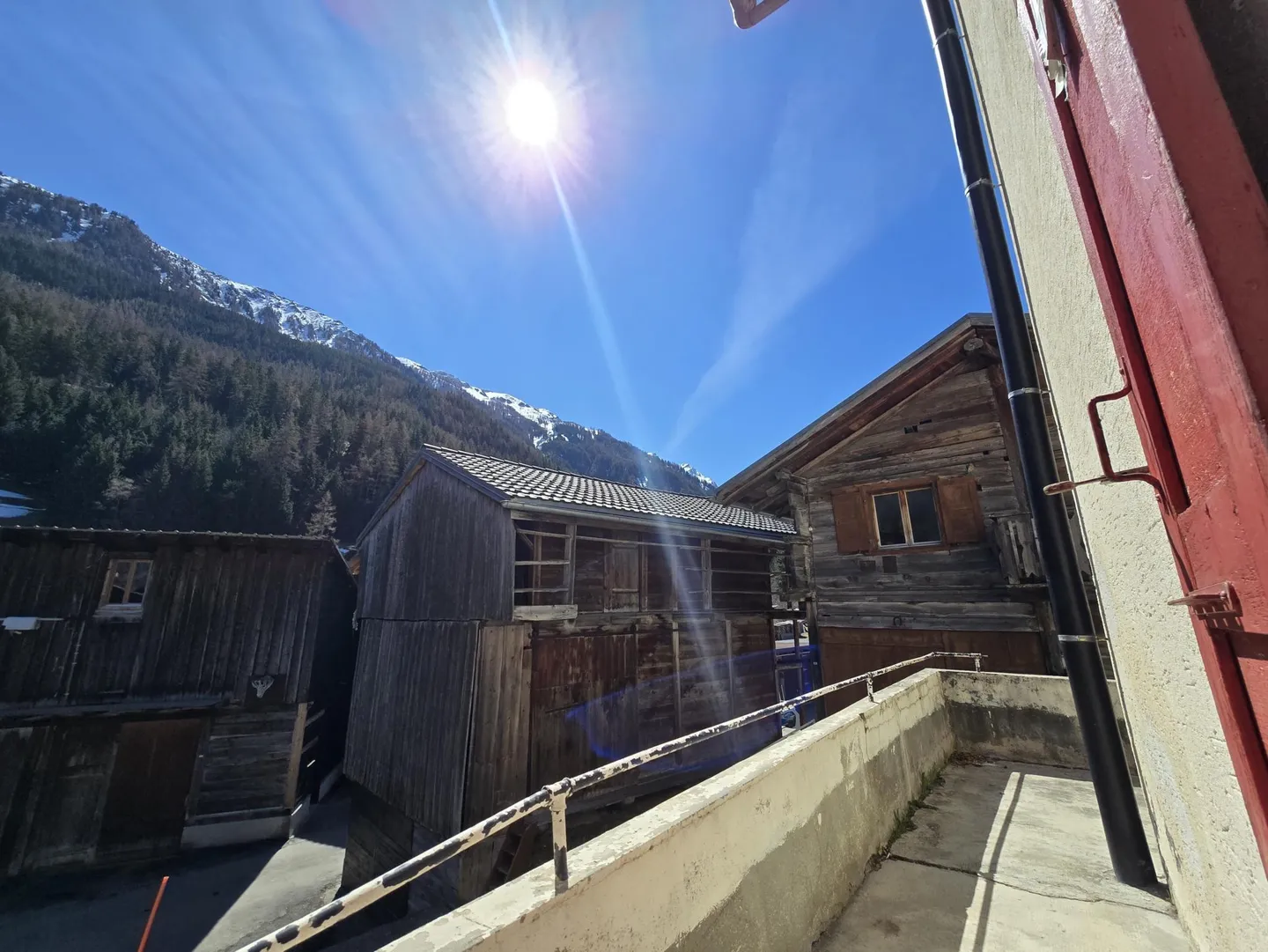 Maison de caractère à rénover - Photo 10 sur 11