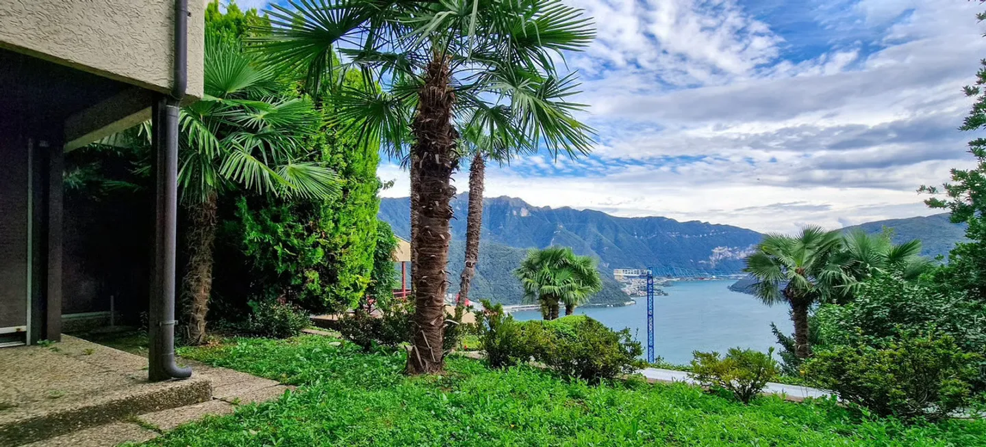 Maison individuelle avec vue sur le lac - Photo 2 sur 13