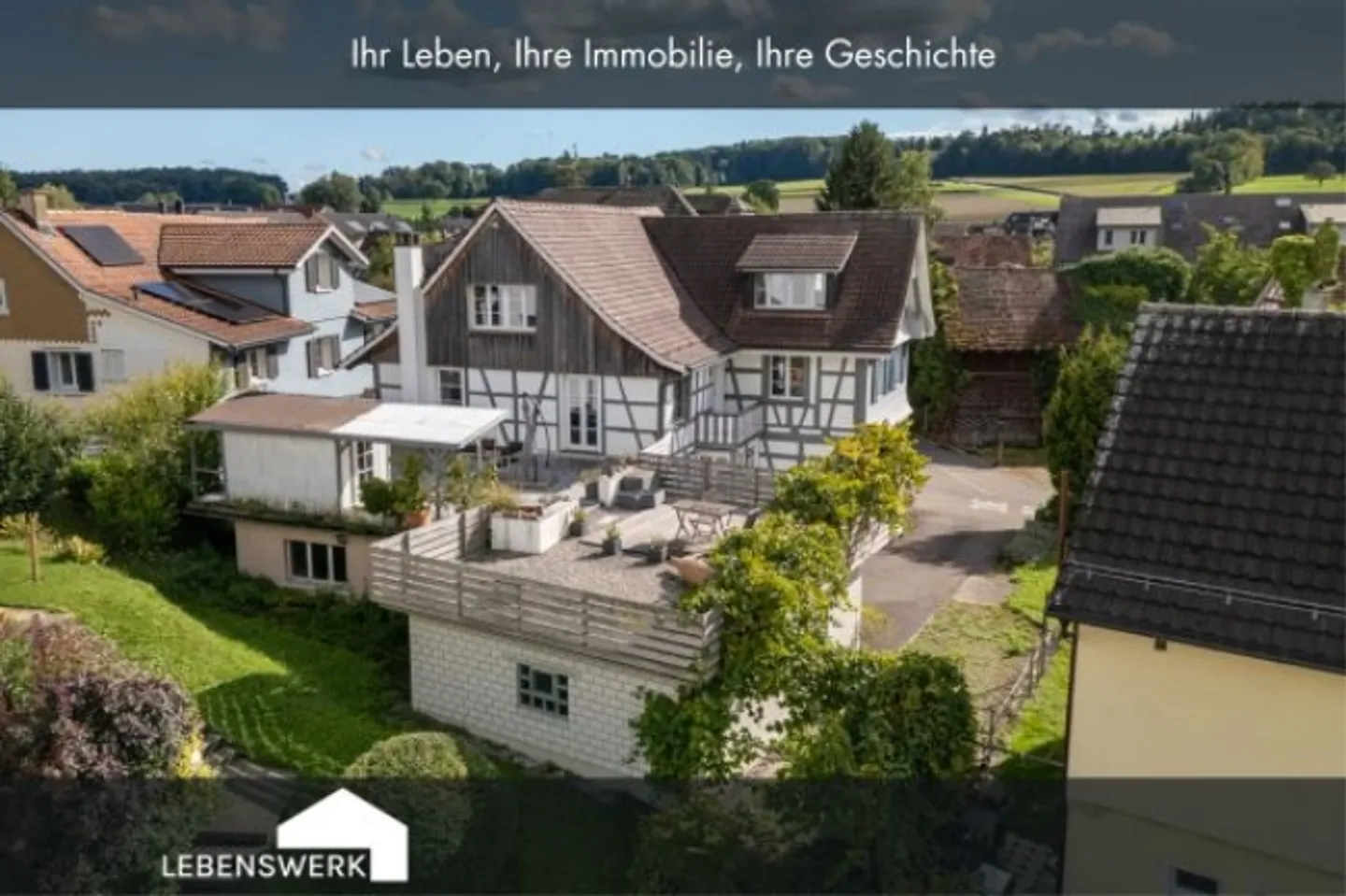 L'histoire rencontre la modernité : maison à colombages avec vue sur le lac, Scherzingen TG - Photo 1 sur 10