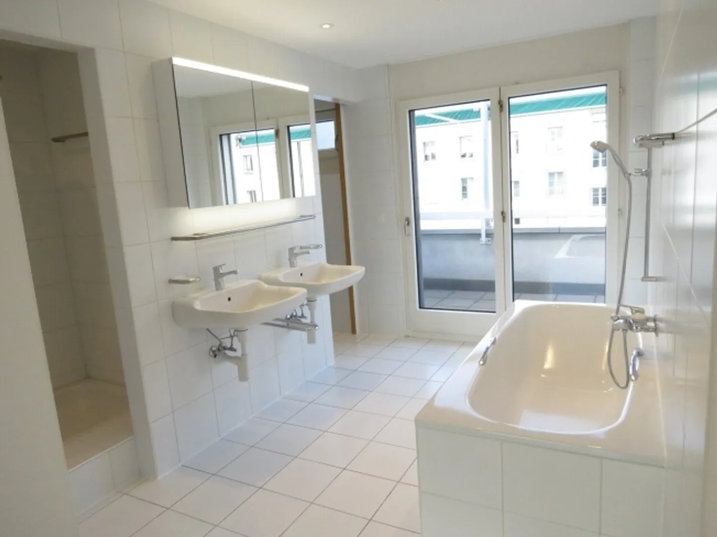 «Wunderschönes 5,5-Zimmer-Penthouse von 190 m²!» - Foto 5 von 13