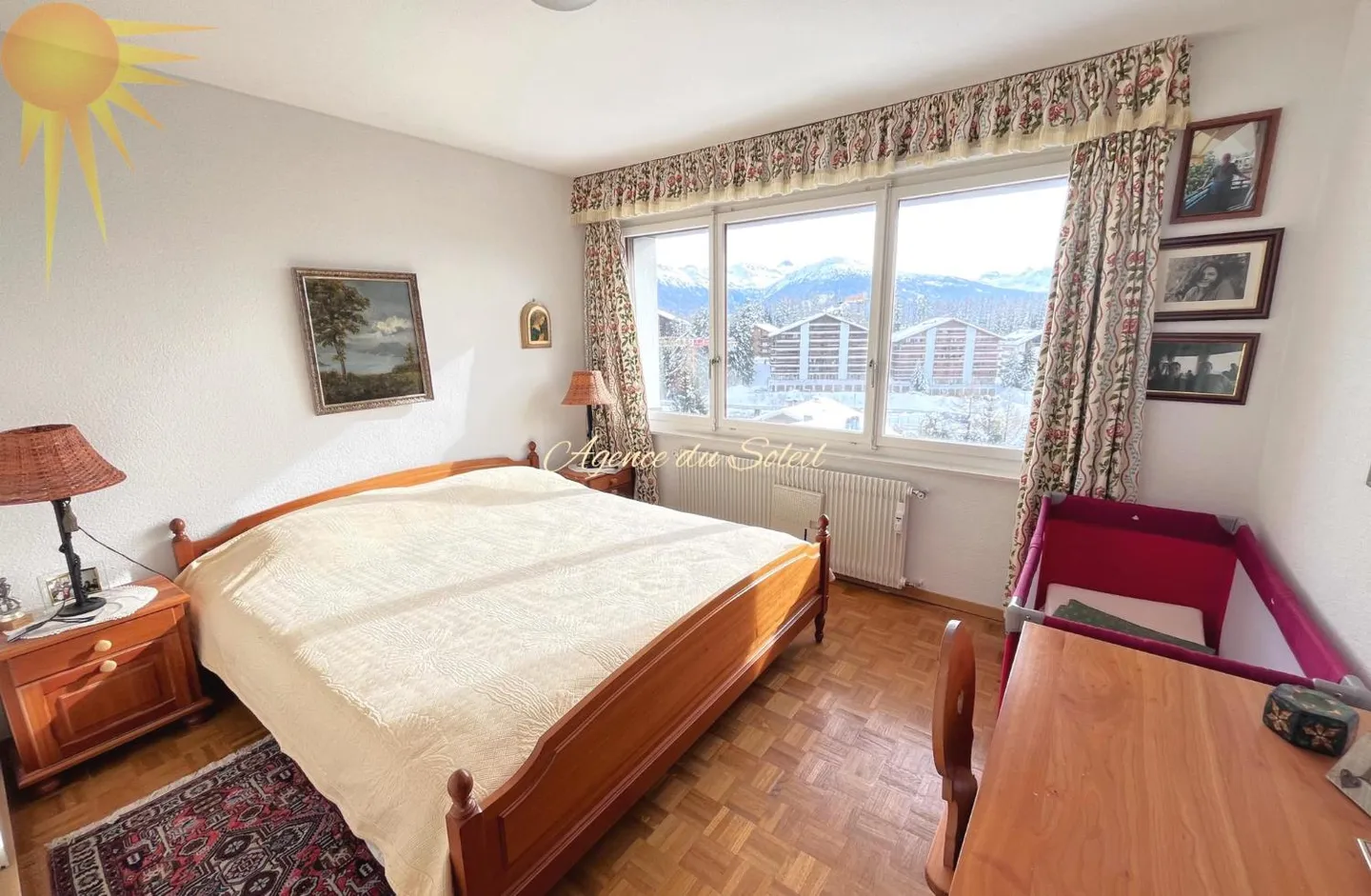 Bright 4.5-room apartment with 2 balconies (north/south) nearby - Photo 6 of 10