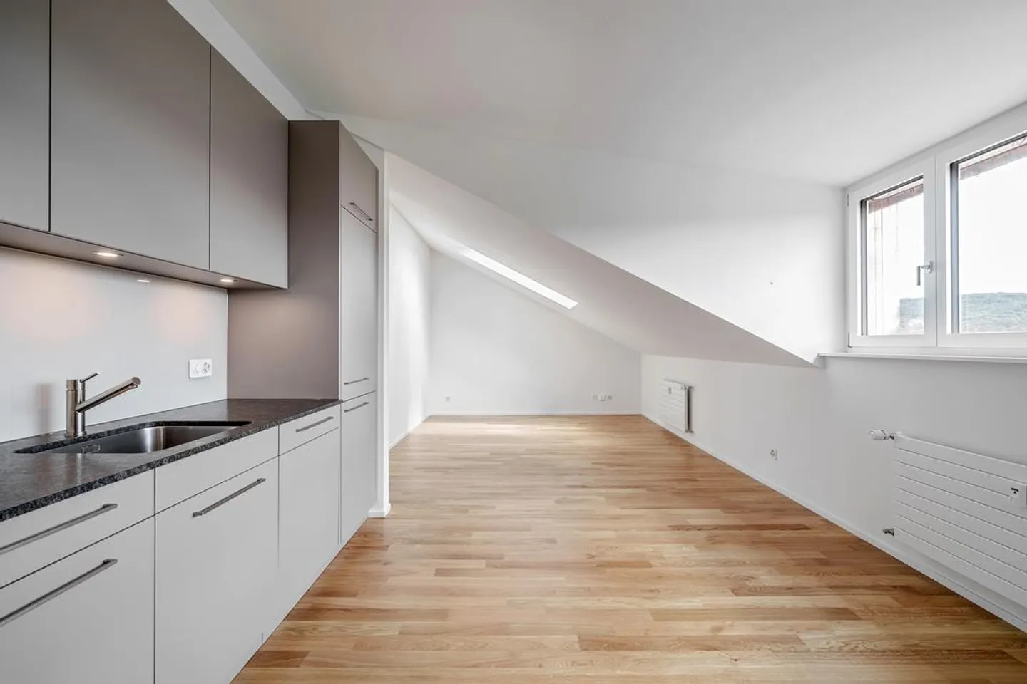 Renovierte Wohnung im Hirzbrunnen - Foto 3 von 8
