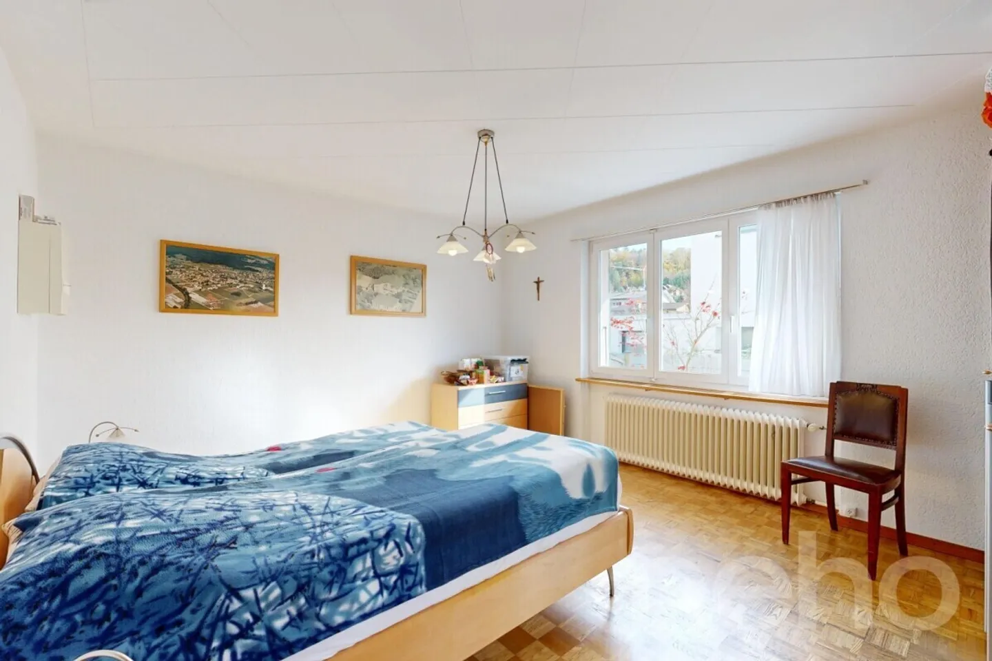 Family home with attic apartment, workshop and shed - Photo 10 of 12