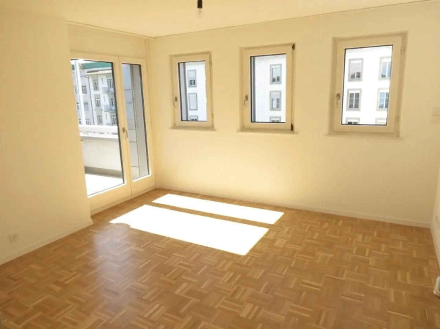 «Wunderschönes 5,5-Zimmer-Penthouse von 190 m²!» - Foto 13 von 13