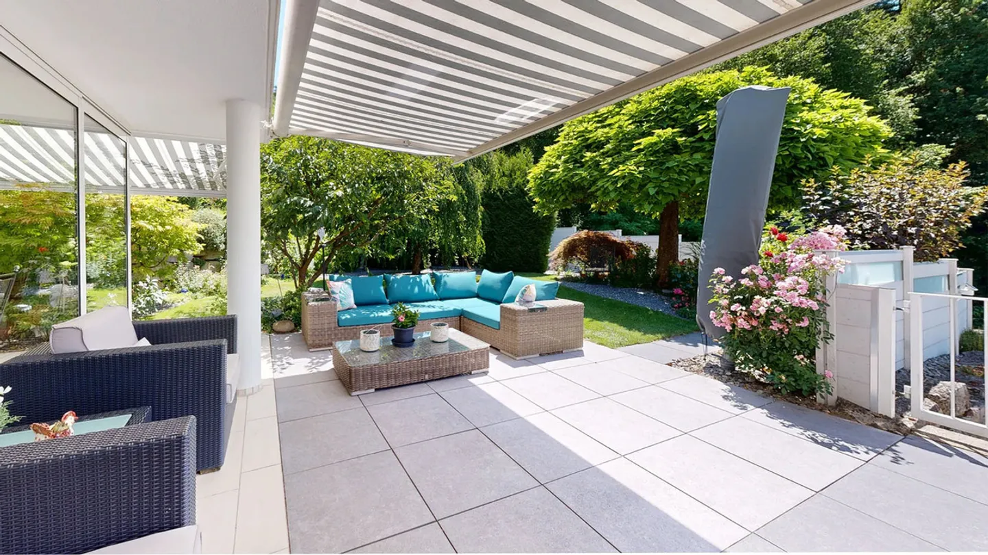 Dreamlike 7.5-room single-family house with double garage and panoramic view - Photo 12 of 39