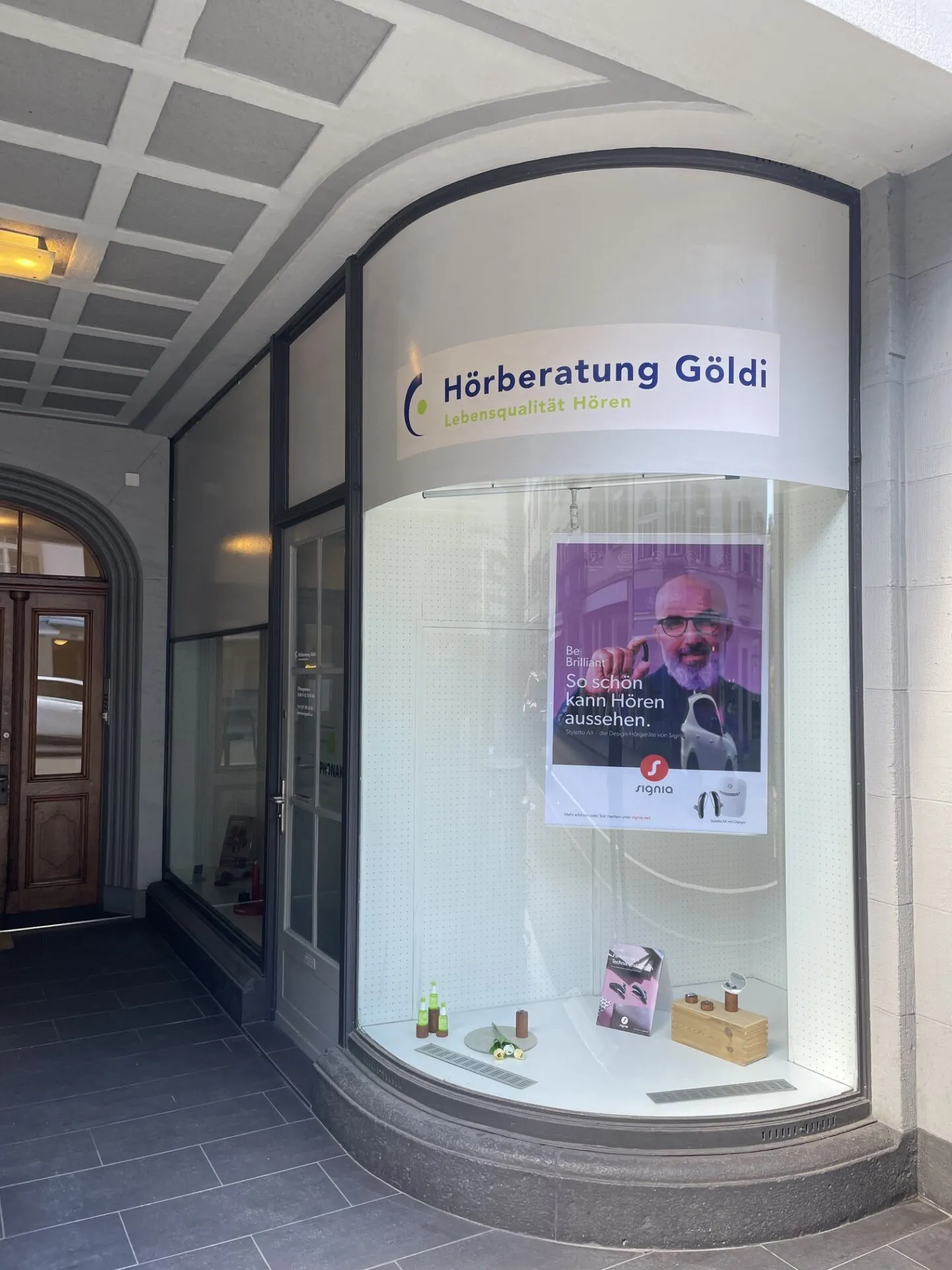 Gewerberaum mit Bürofläche - Foto 2 von 8