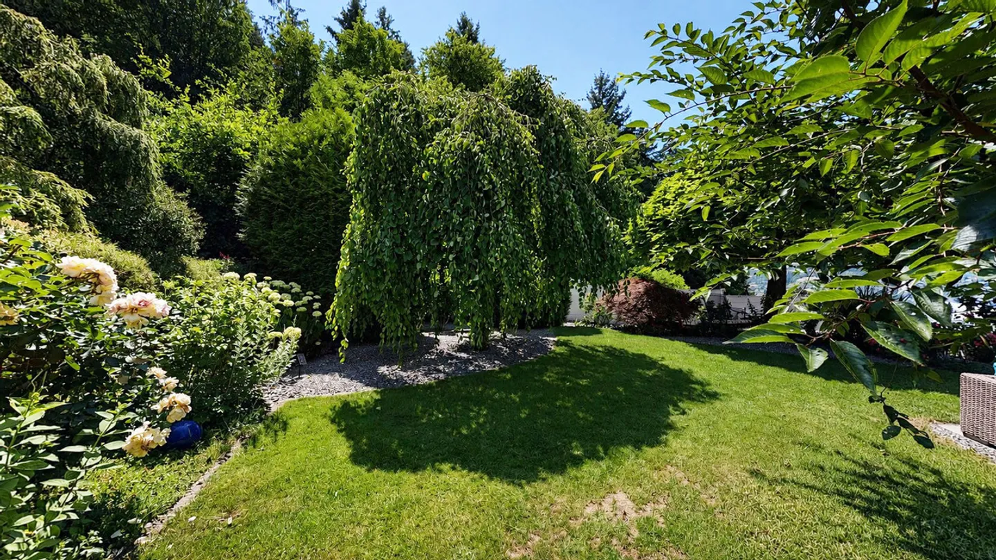 Dreamlike 7.5-room single-family house with double garage and panoramic view - Photo 16 of 39