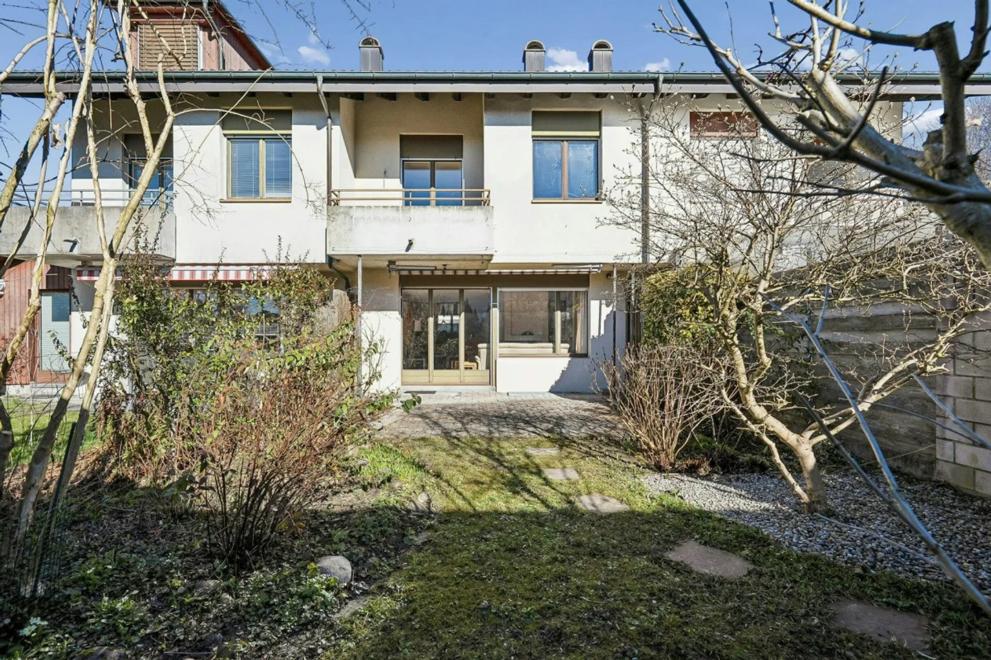 Cozy 5.5-room terraced house with fireplace and view - Photo 13 of 13