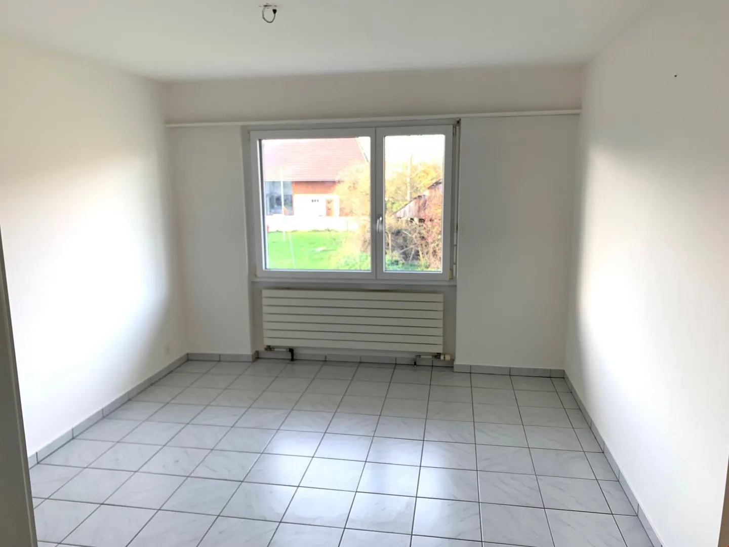 Bright 4-room apartment with balcony in Schwadernau - Photo 5 of 12