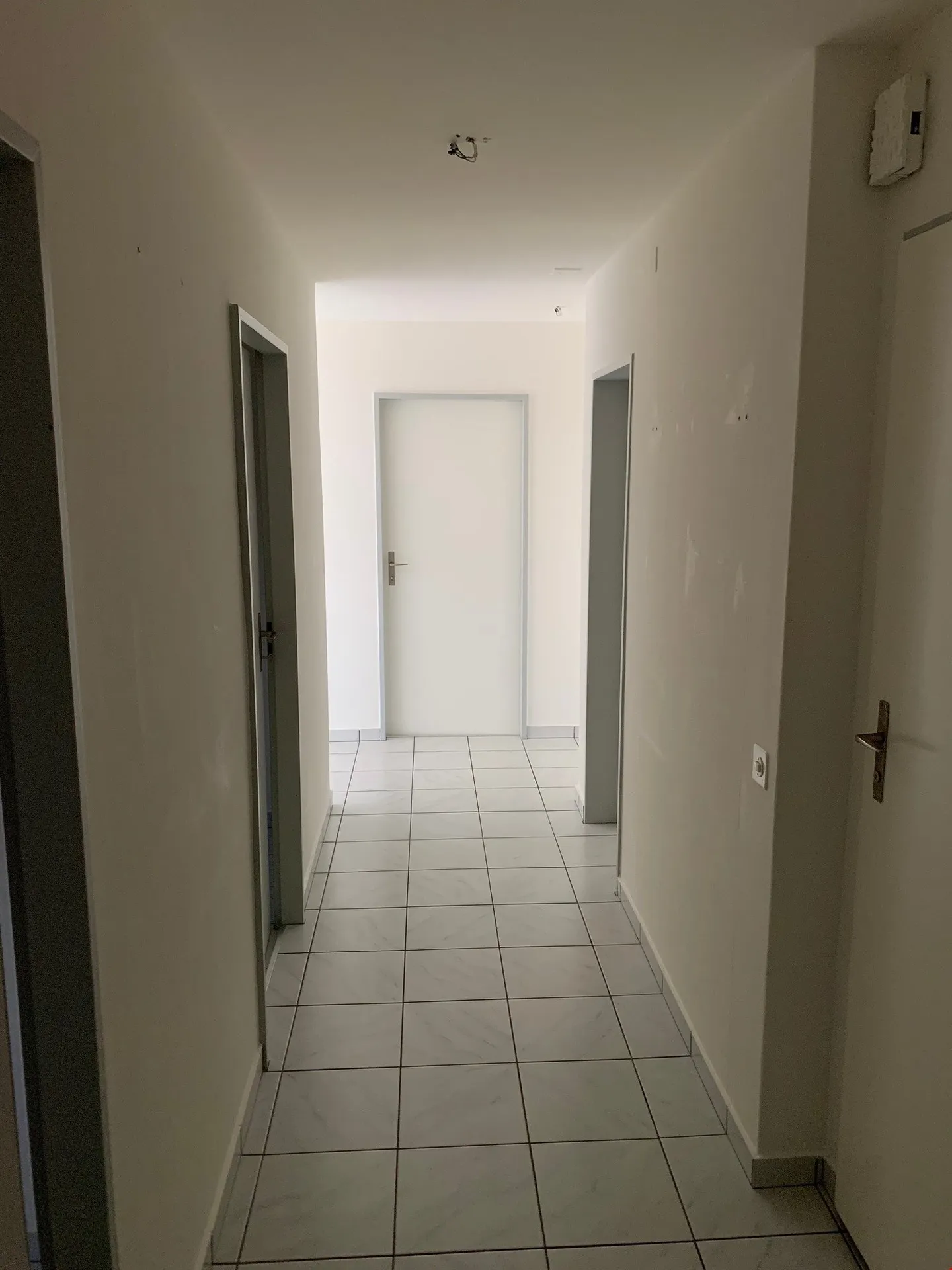 Bright 4-room apartment with balcony in Schwadernau - Photo 8 of 12