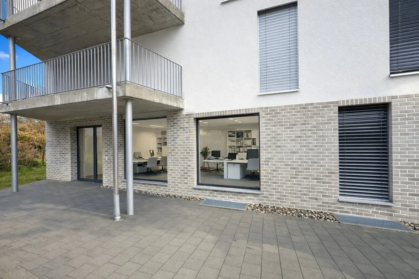 Spazio Commerciale Moderno a Grenchen - Foto 1 di 5