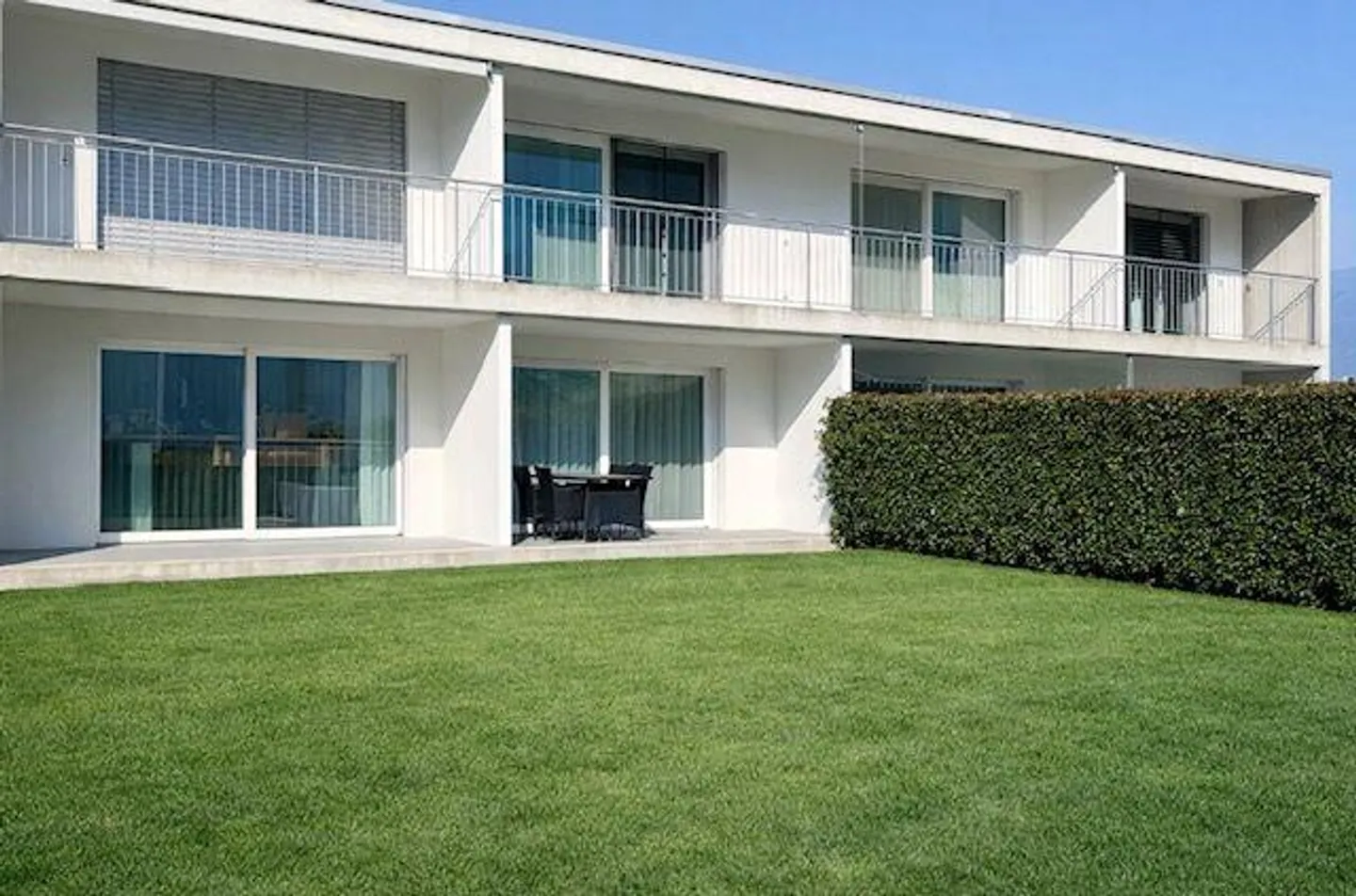 Élégant appartement avec grande terrasse vue dégagée disponible à partir de... - Photo 9 sur 10