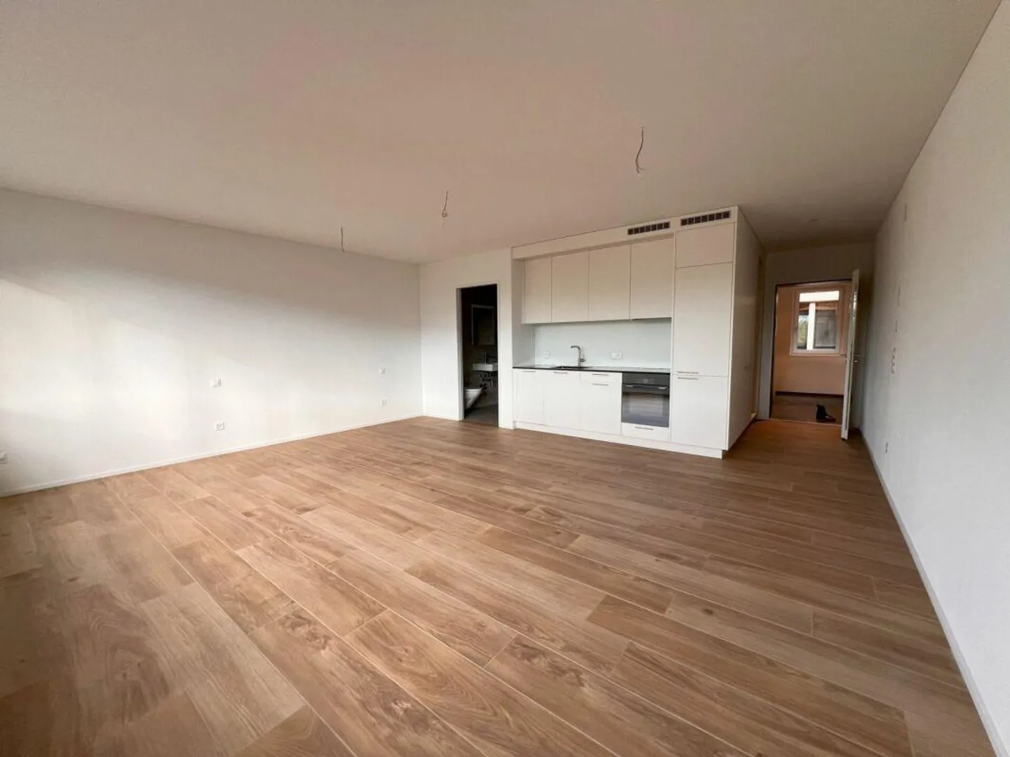 Apartment for rent - Photo 2 of 6