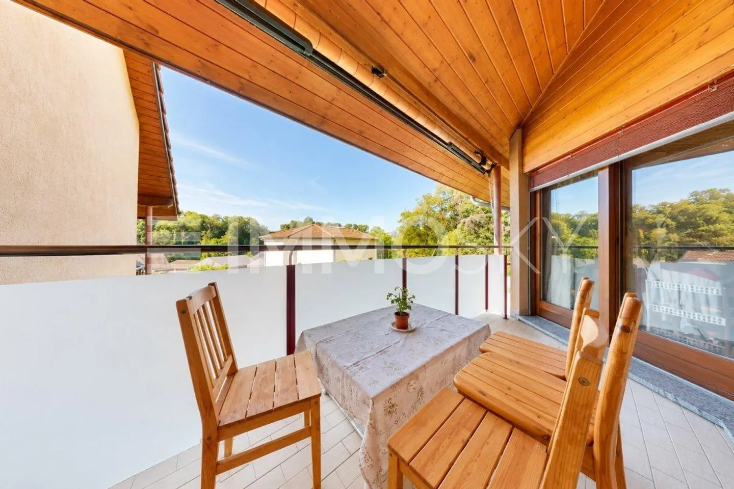 Wunderschönes Triplex mit 5,5 Zimmern in 10 Minuten von Yverdon - Foto 2 von 5