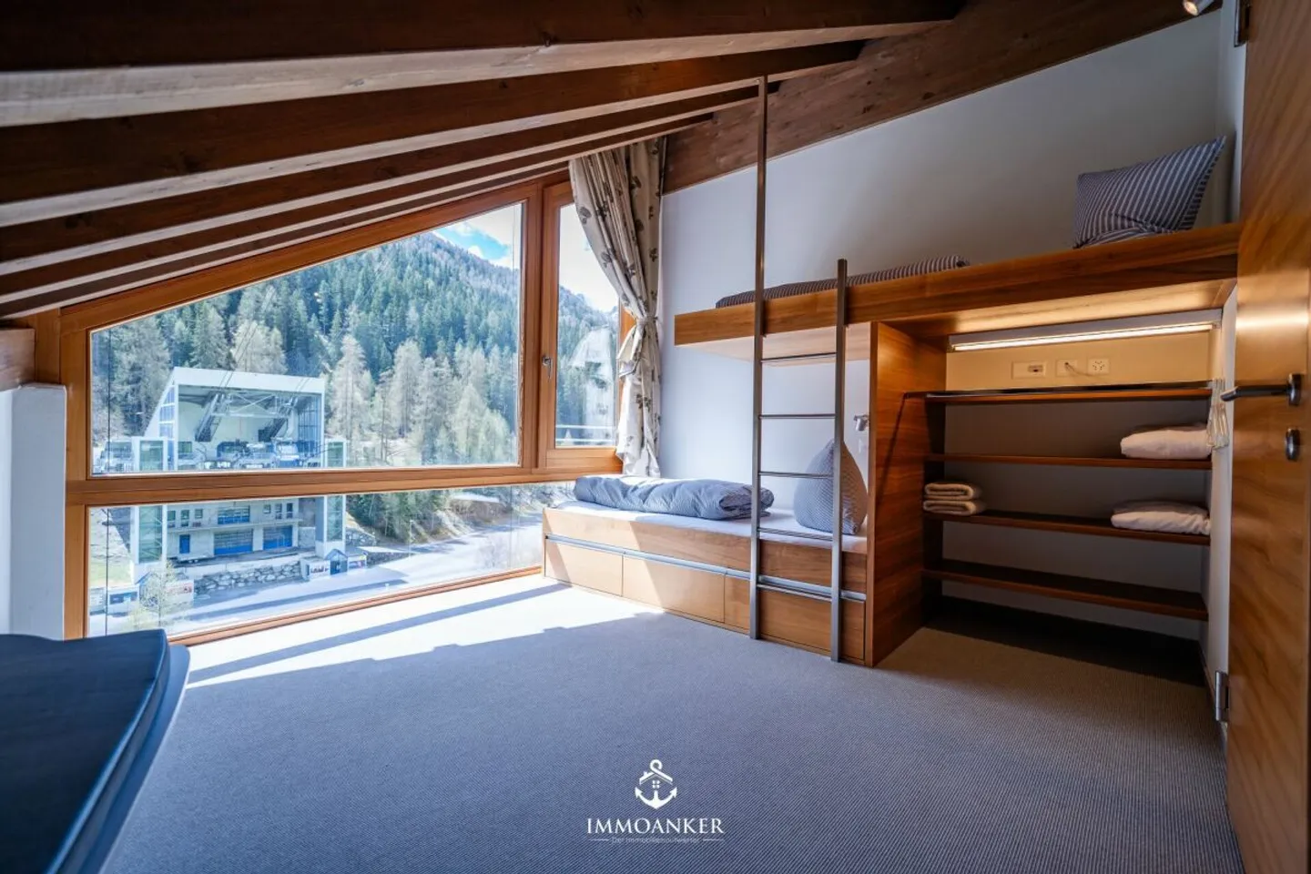 Luxus trifft Natur: Ihr alpiner Rückzugsort in Samnaun - Photo 10 of 13