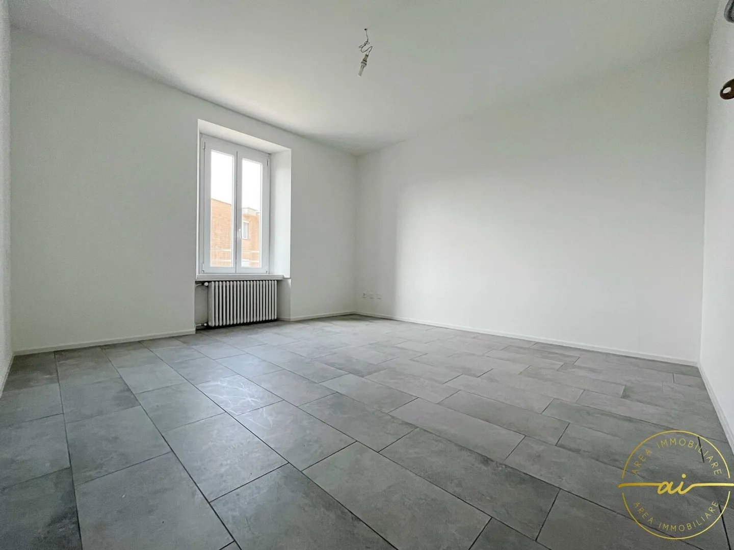 MODERNO APPARTAMENTO 3.5 LOCALI A MORBIO INFERIORE - Foto 4 di 7