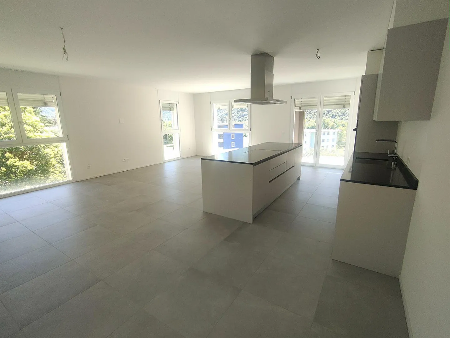 Nouvel appartement de 4,5 pièces à Claro - Photo 8 sur 16