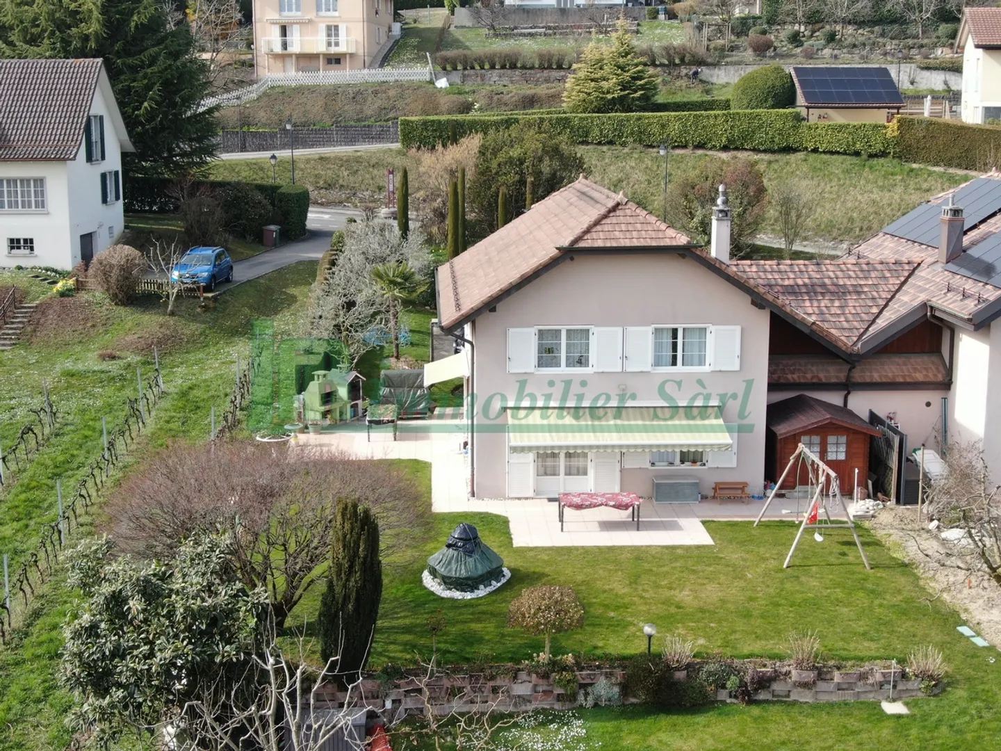 Villa bifamiliare separata da garage a Echandens - Foto 1 di 5