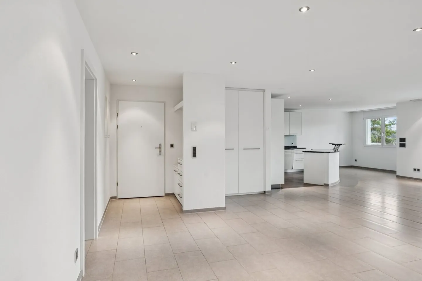 Vie spacieuse dans un endroit calme - Photo 2 sur 9