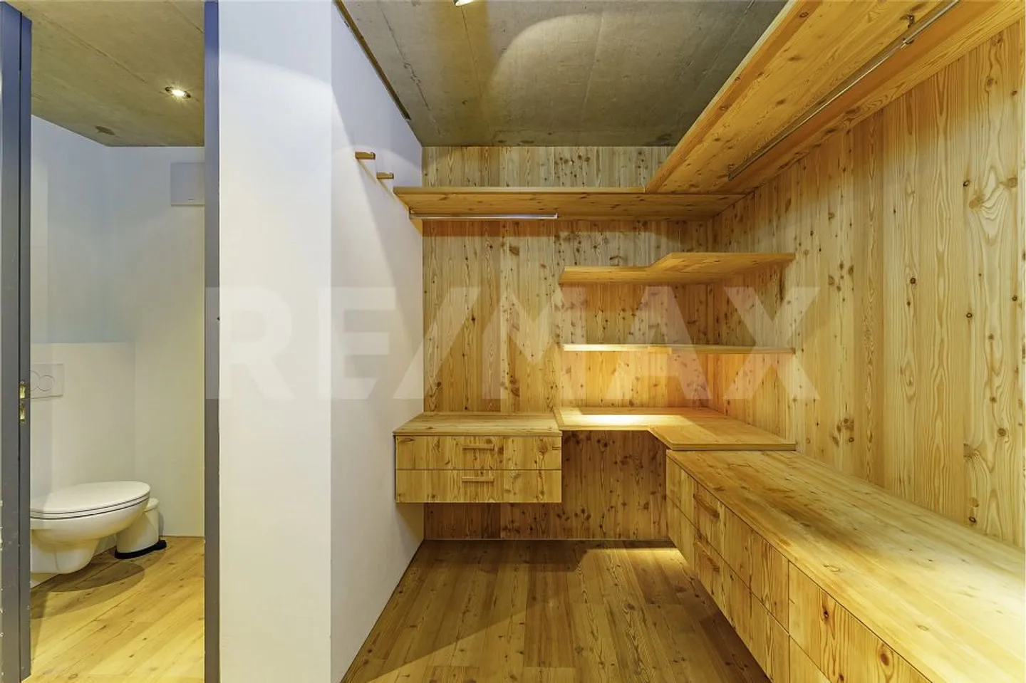 Can be sold as a secondary residence - Photo 12 of 13