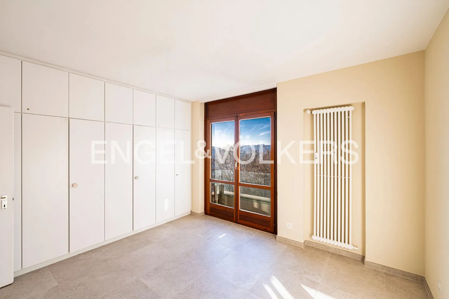 Appartement lumineux avec terrasse et vue sur le lac - Photo 5 sur 9