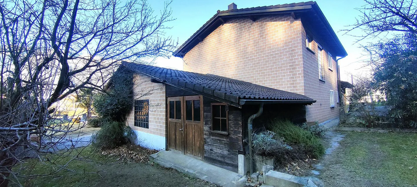 Casa unifamiliare, con potenziale edificatorio a Sant'Antonino - Foto 5 di 28