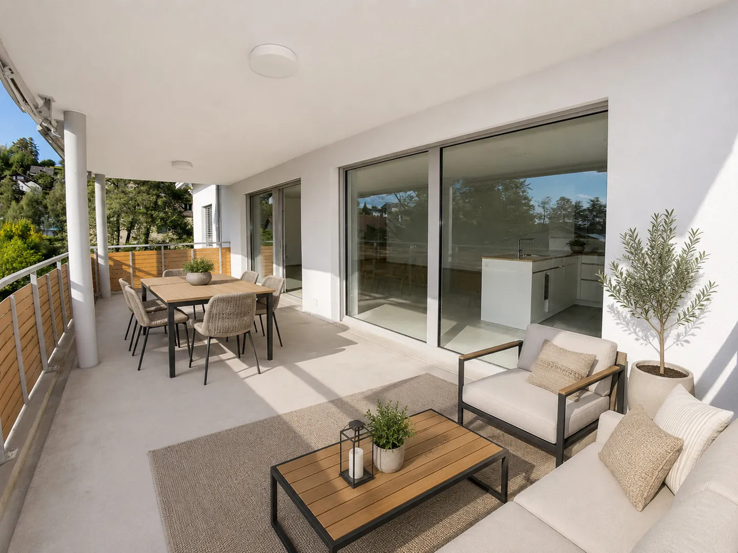 Appartamento spazioso con terrazza - Foto 4 di 12