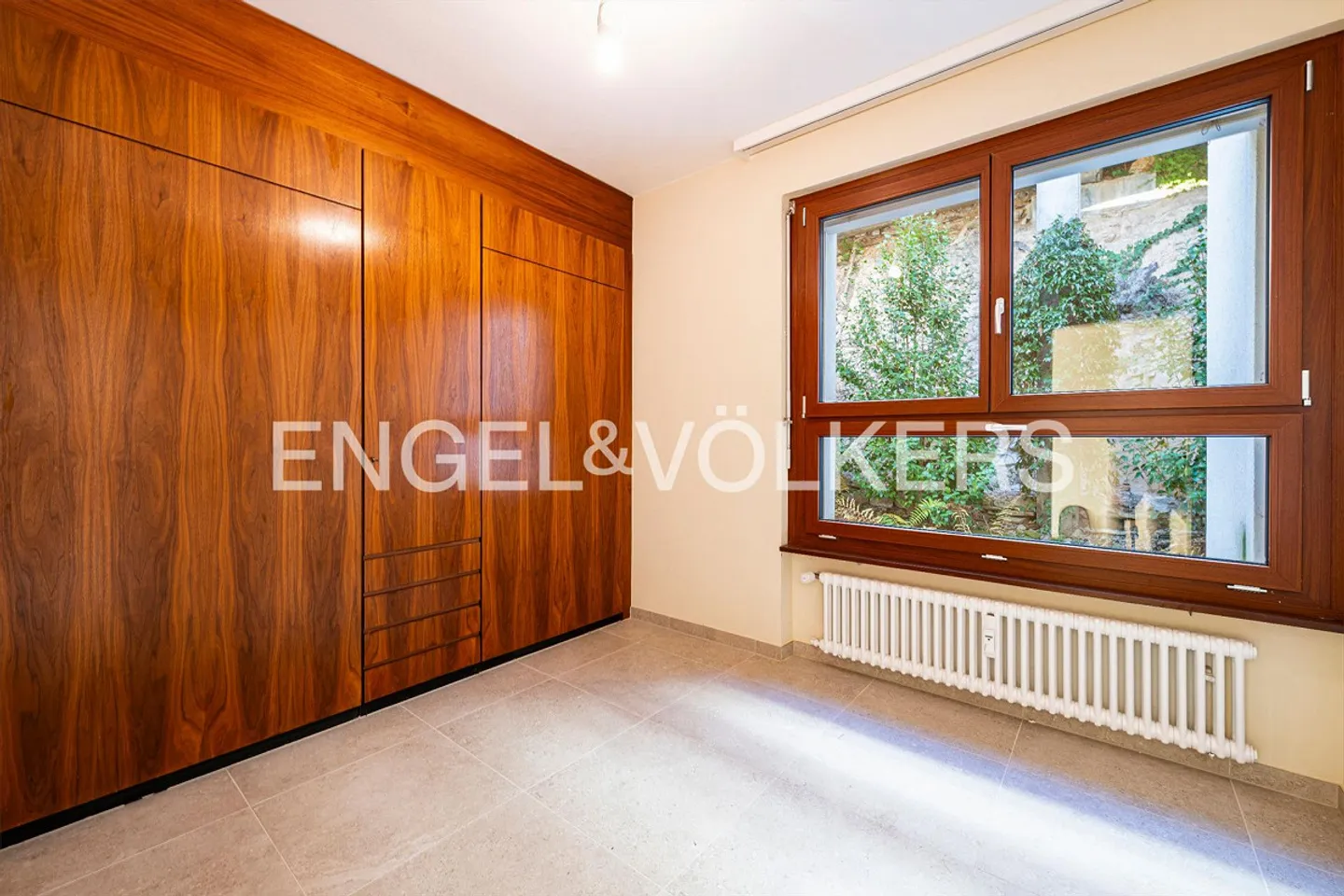 Appartement lumineux avec terrasse et vue sur le lac - Photo 6 sur 9