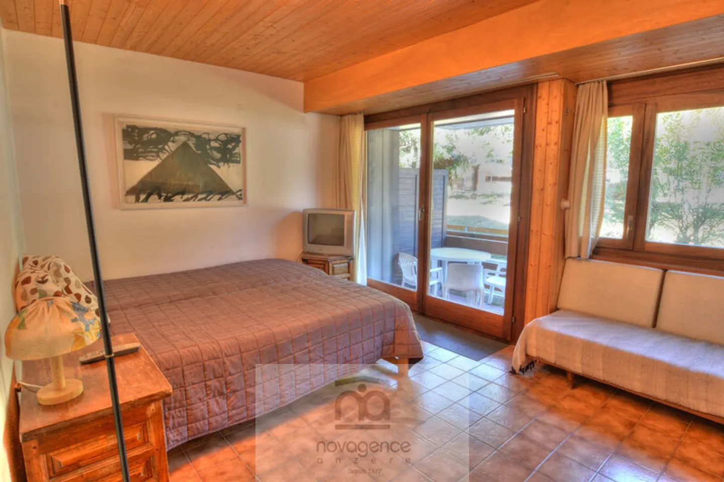 Charming Studio in Village Center - Photo 2 of 7