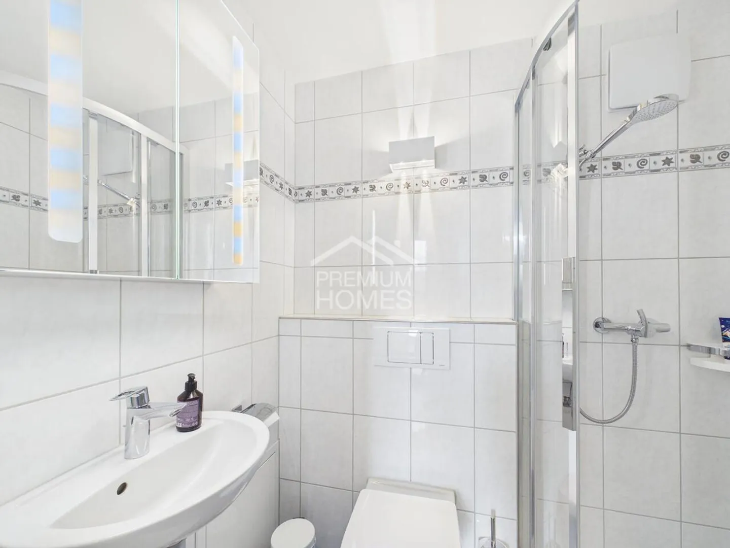 Modernes Familienhaus mit Alpenblick - Foto 11 von 13