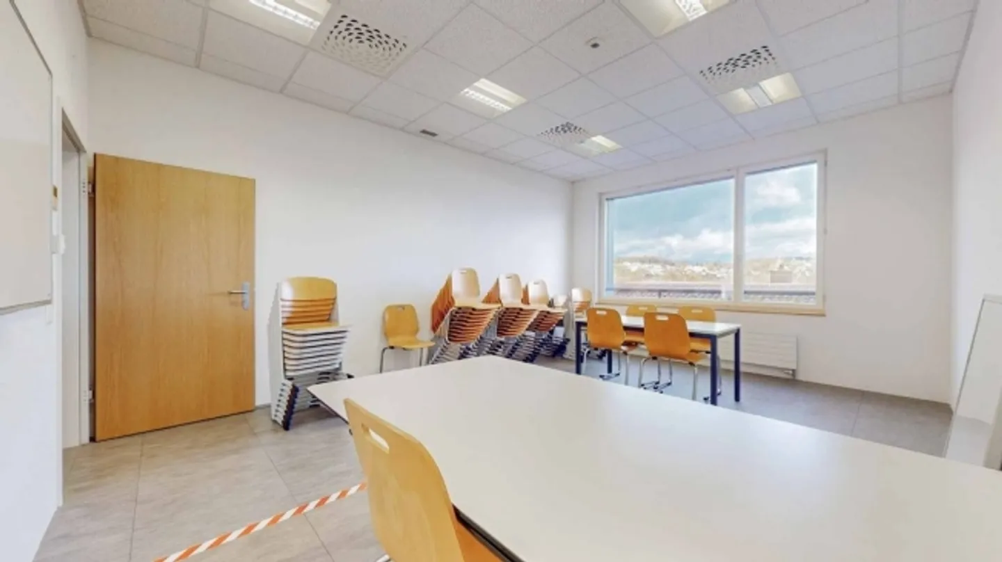 Votre nouveau domicile d'affaires dans un emplacement central - Photo 8 sur 12