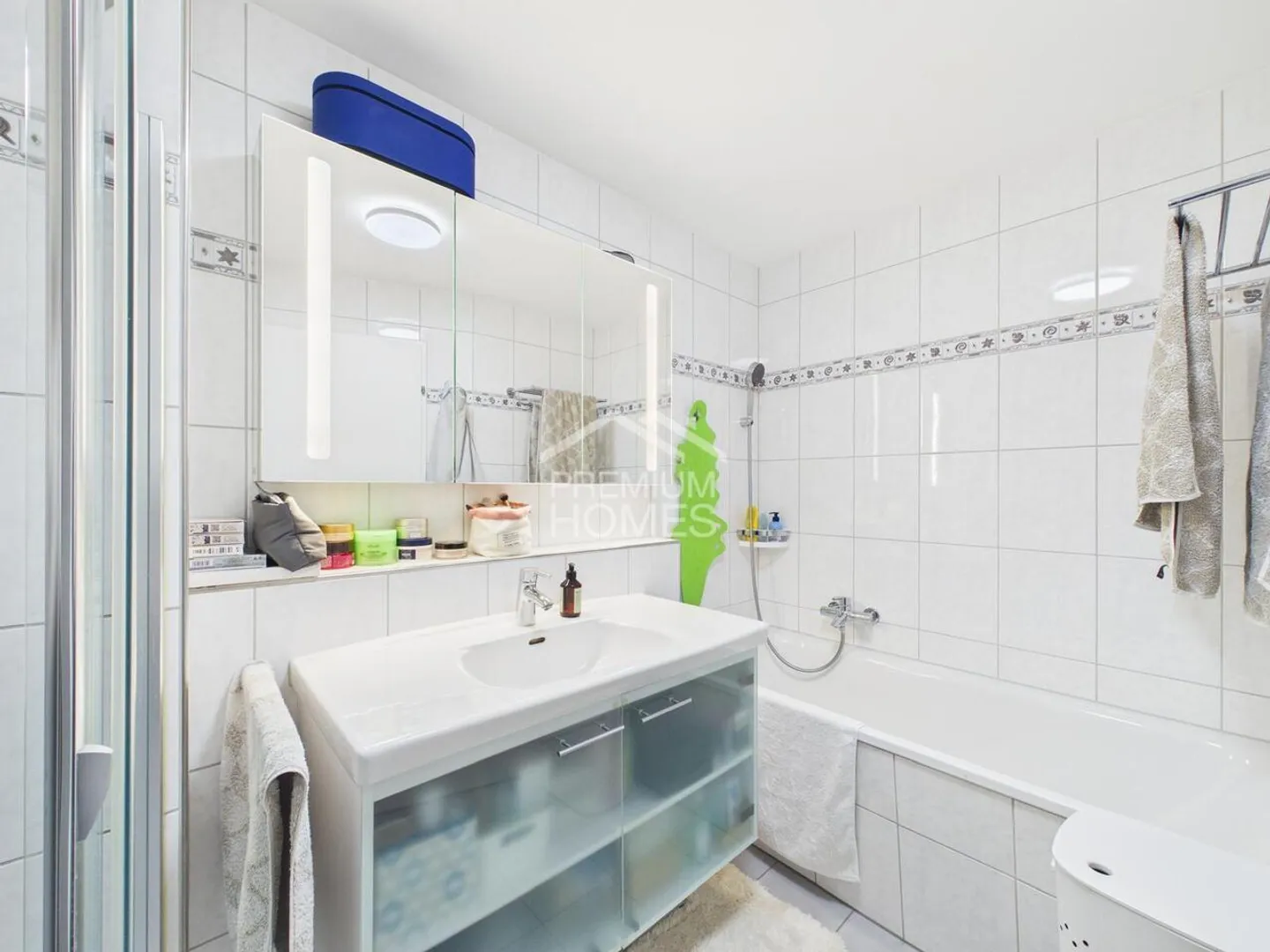 Modernes Familienhaus mit Alpenblick - Foto 13 von 13