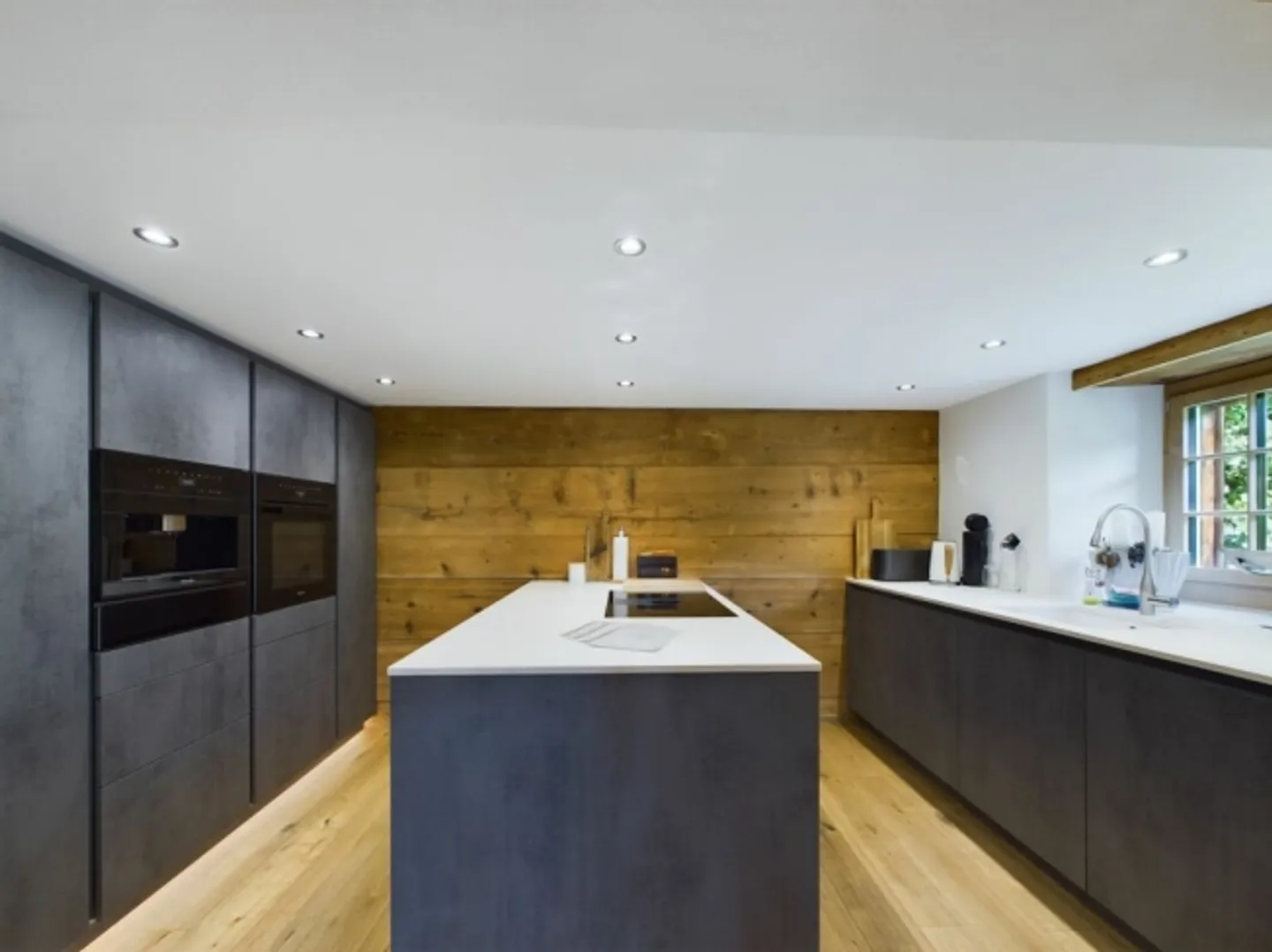 Lusso nelle Alpi: Casa vacanze moderna nel cuore della natura - Foto 2 di 11