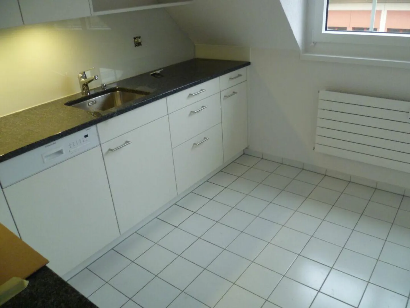 2.5-room apartment with gallery and additional room - Photo 6 of 13