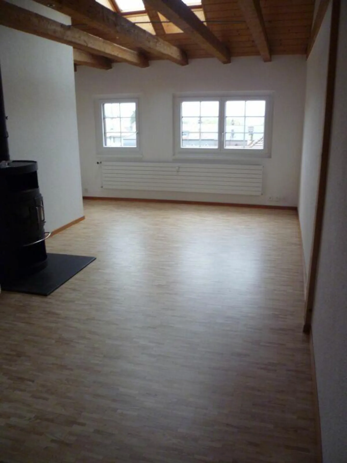 2.5-room apartment with gallery and additional room - Photo 1 of 13