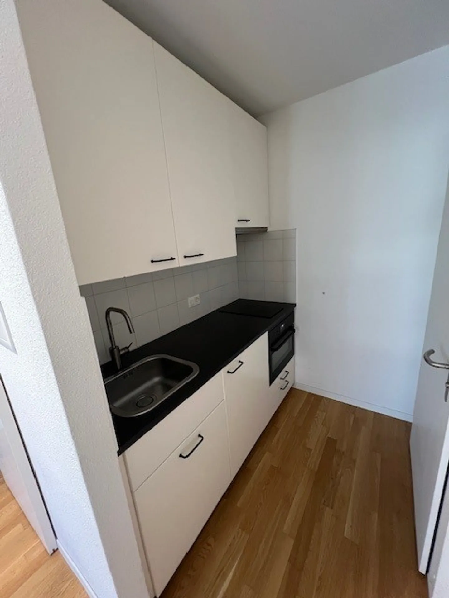 Charming 1-room studio in a quiet location Ostermundigen - Photo 5 of 6