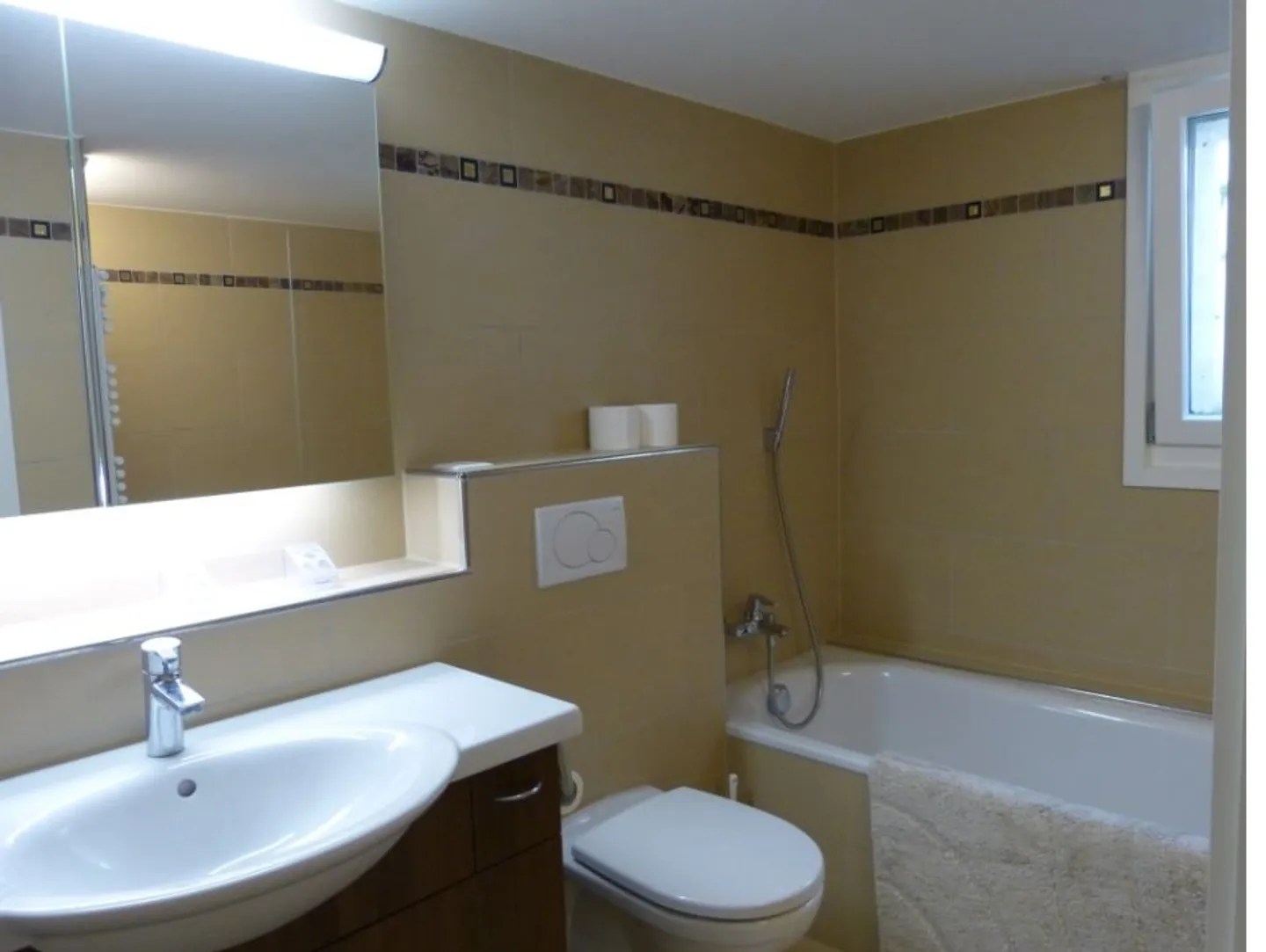 Casa di 5,5 stanze con appartamento di 3,5 stanze e vista mozzafiato - Foto 10 di 10