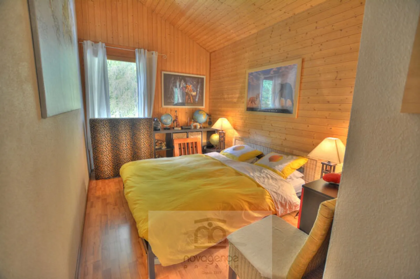 Charming Apartment with Mountain View - Photo 3 of 10